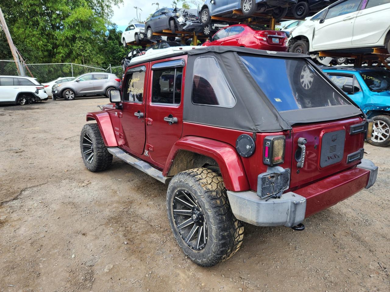 2012 JEEP WRANGLER U - Image 2
