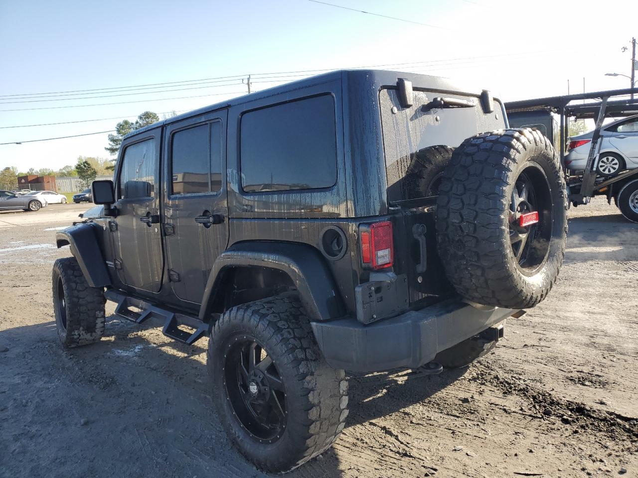 2017 JEEP WRANGLER U - Image 2
