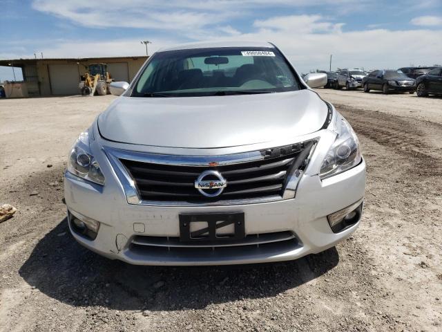 2015 Nissan Altima 2.5 - Image 5