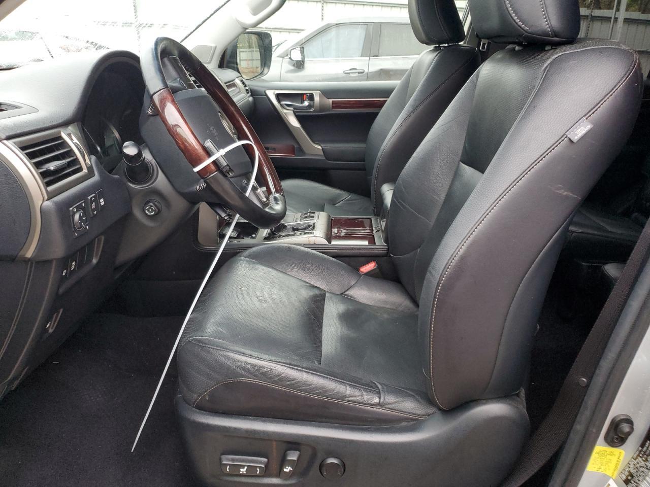 2017 LEXUS GX 460 - Фото 7