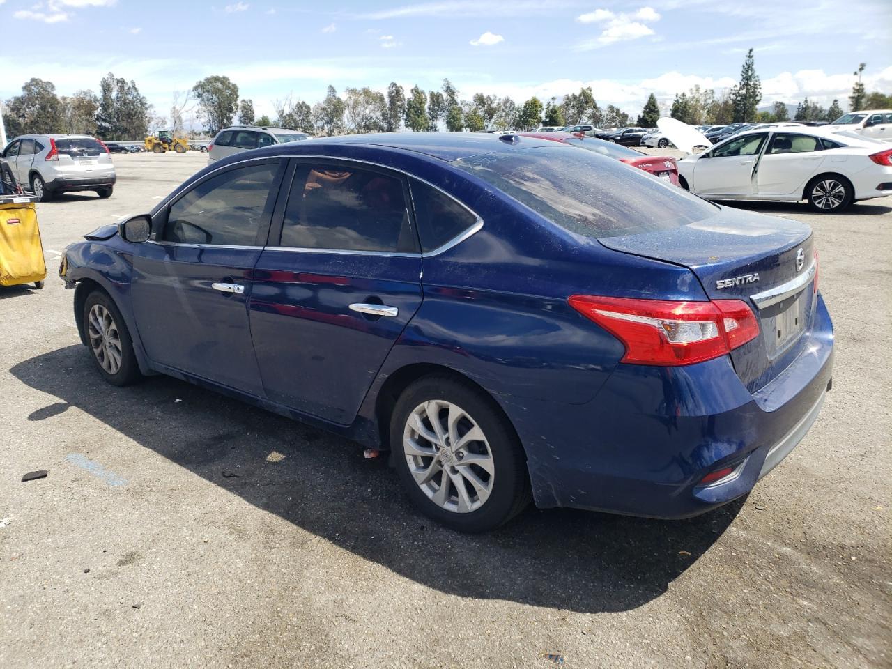 2018 NISSAN SENTRA S - Фото 2