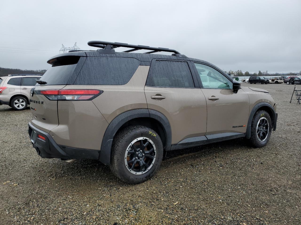 2023 NISSAN PATHFINDER - Image 3
