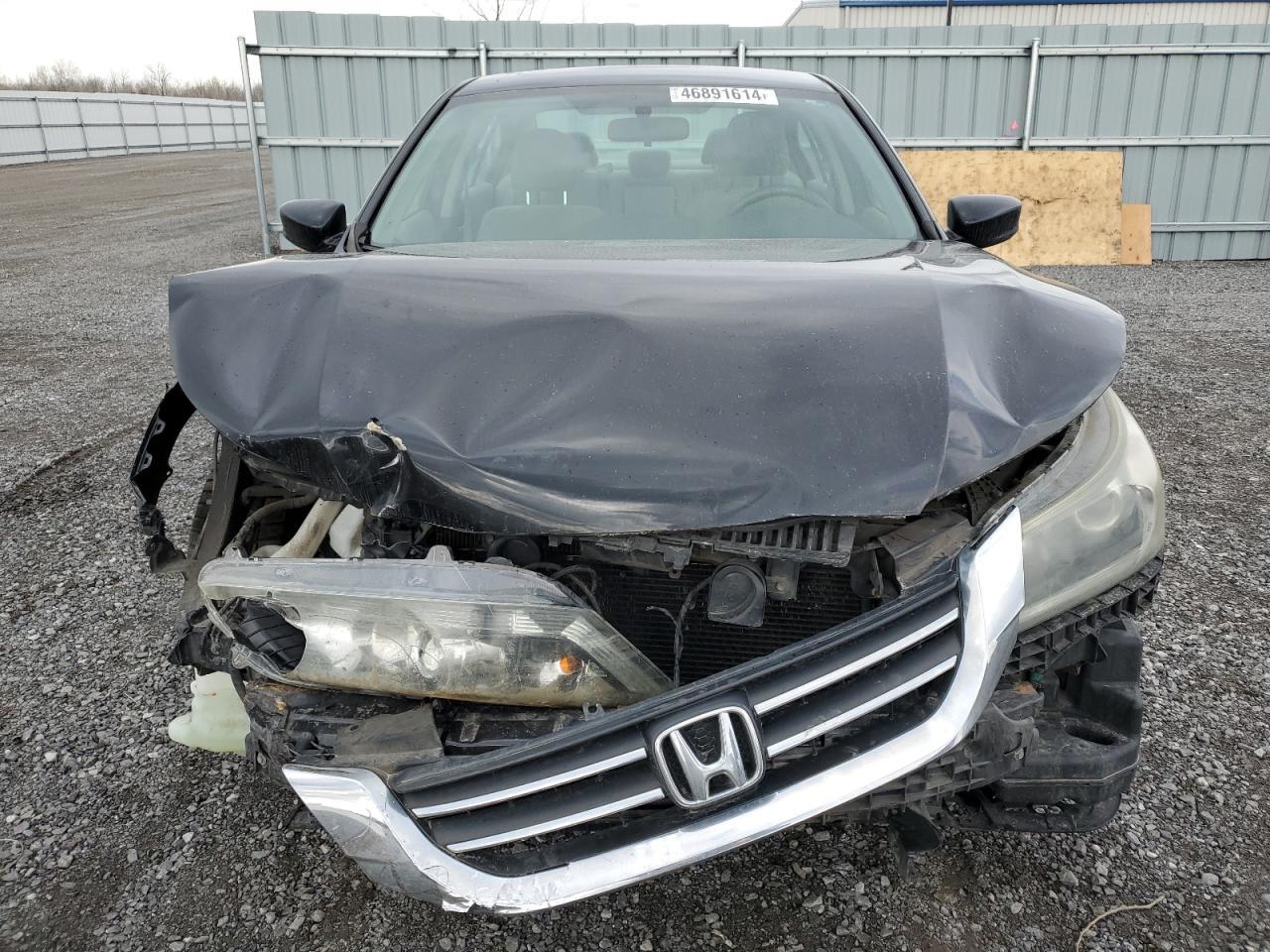 2014 HONDA ACCORD LX - Image 5