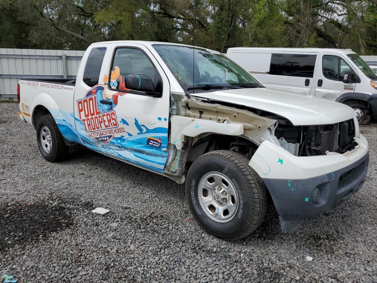 2019 NISSAN FRONTIER S - Фото 4