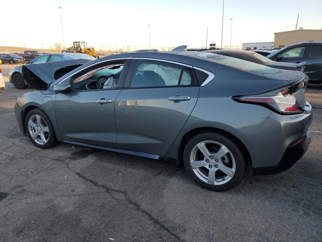 2017 CHEVROLET VOLT LT - Фото 2