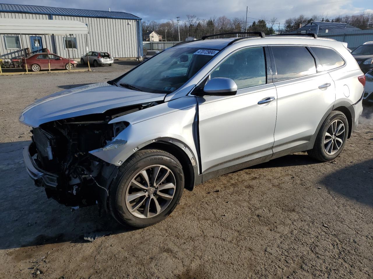 2017 HYUNDAI SANTA FE S car image