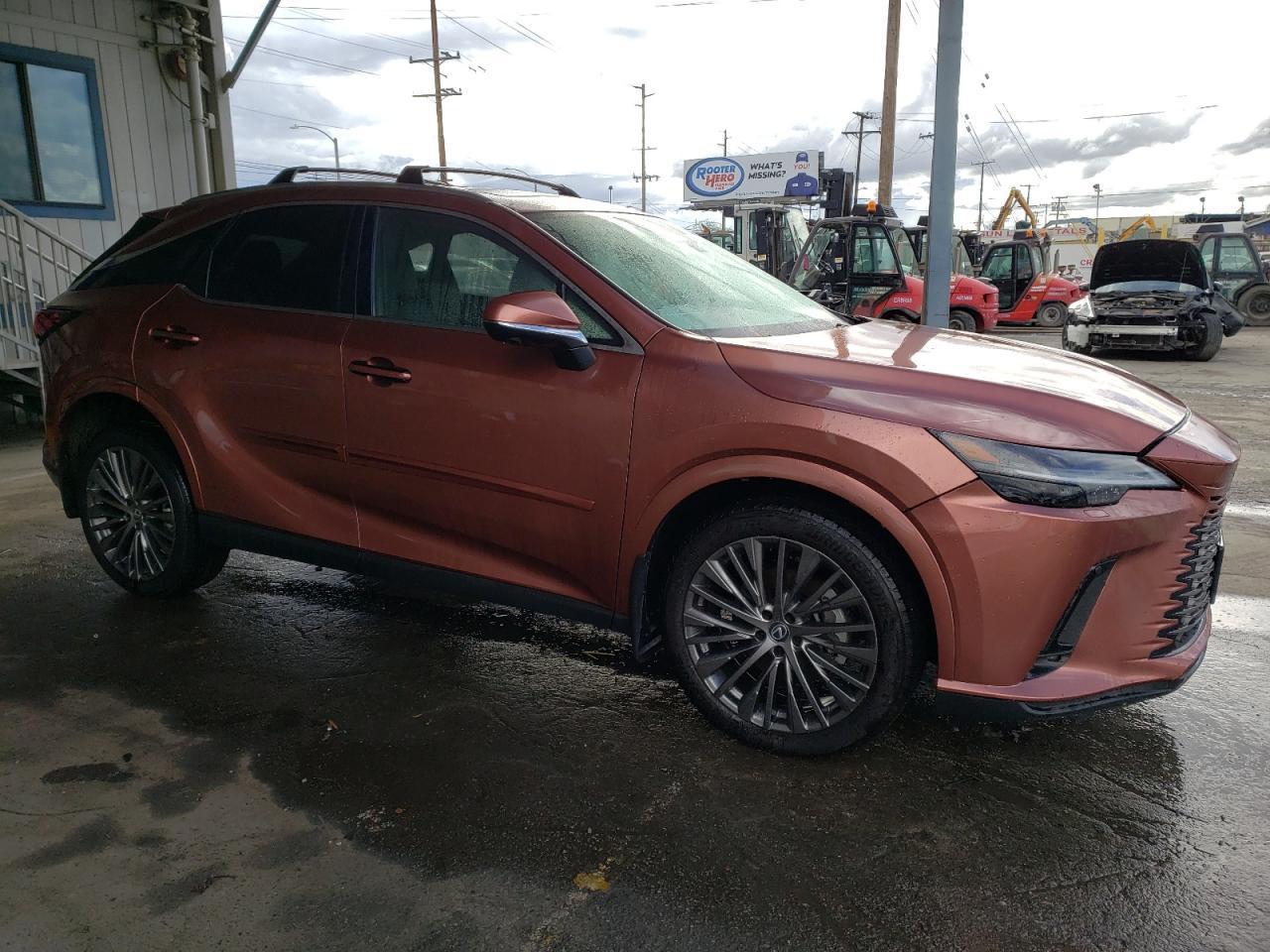 2023 LEXUS RX 350 BAS - Image 4
