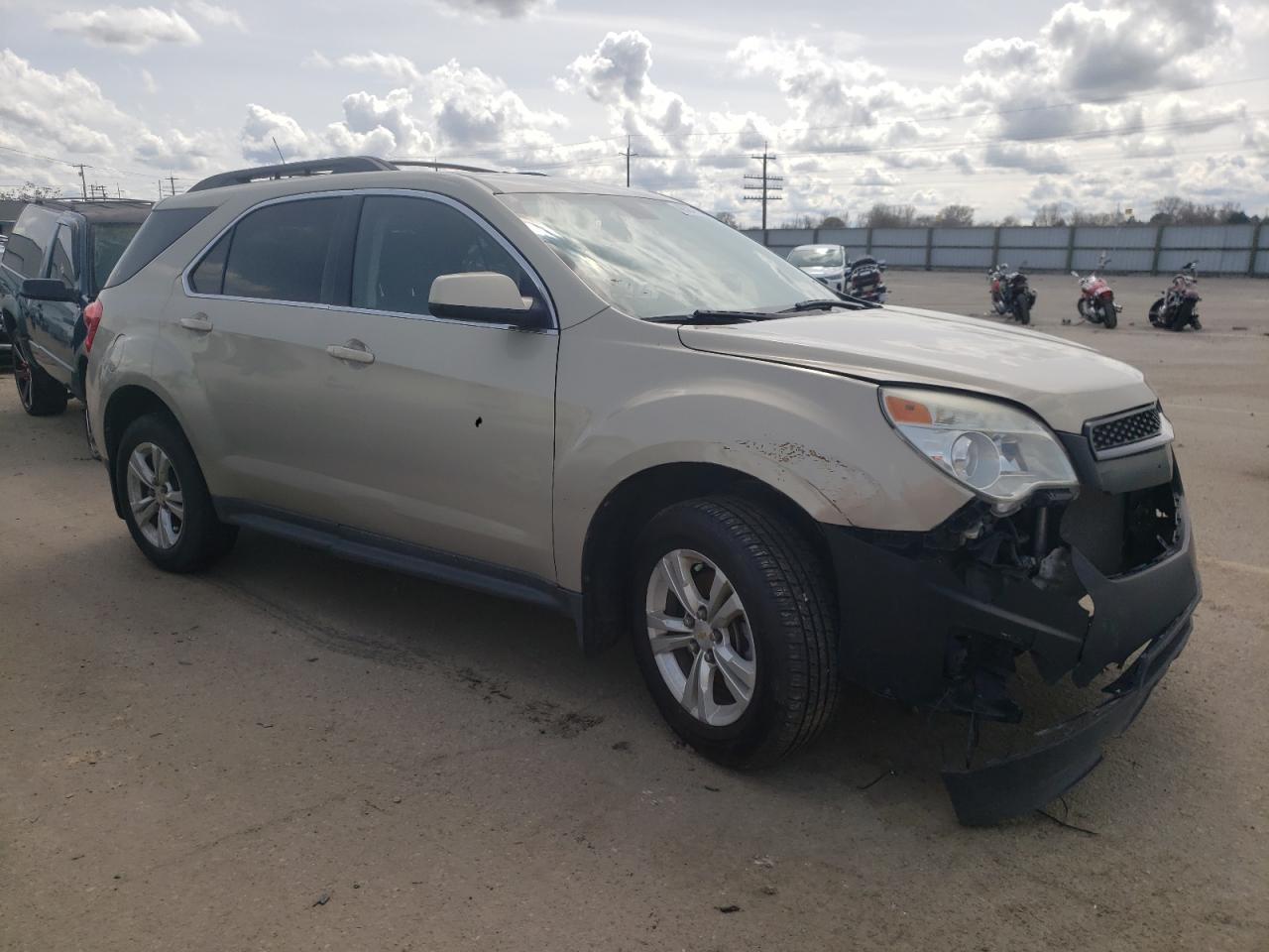 2011 CHEVROLET EQUINOX LT - Фото 4