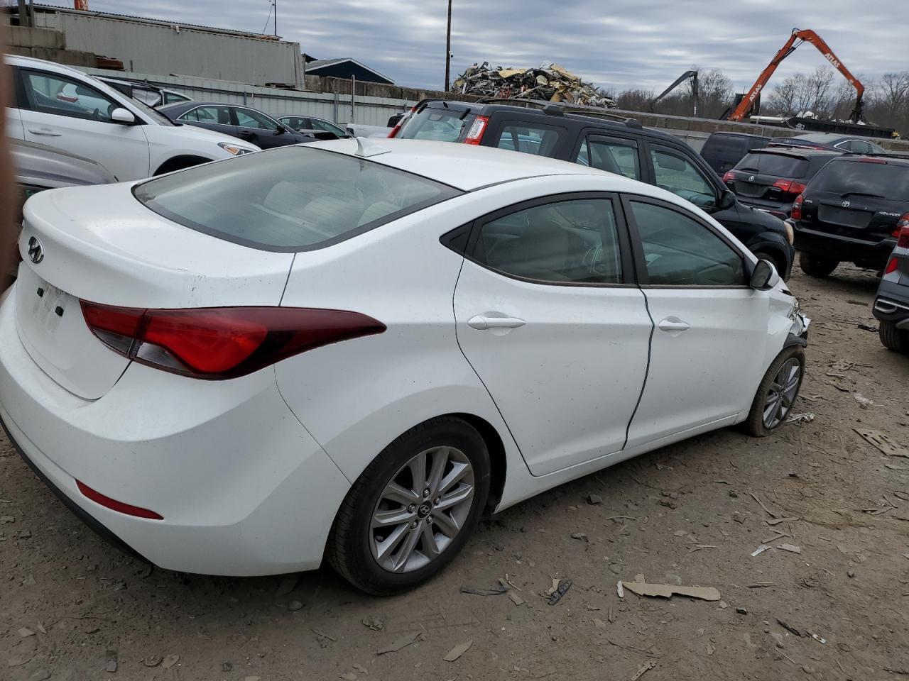 2014 HYUNDAI ELANTRA SE - Фото 3