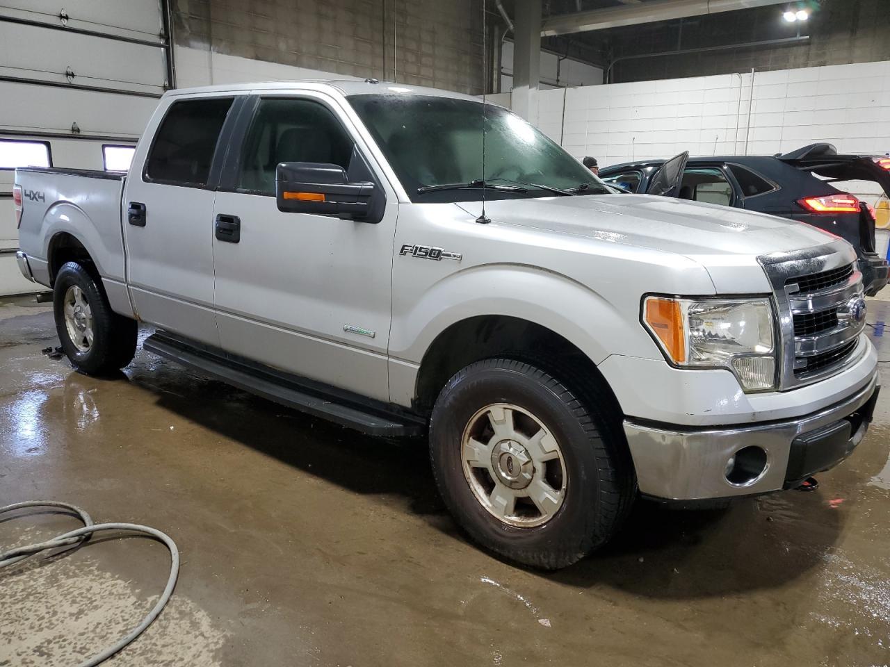 2013 FORD F150 SUPER - Фото 4