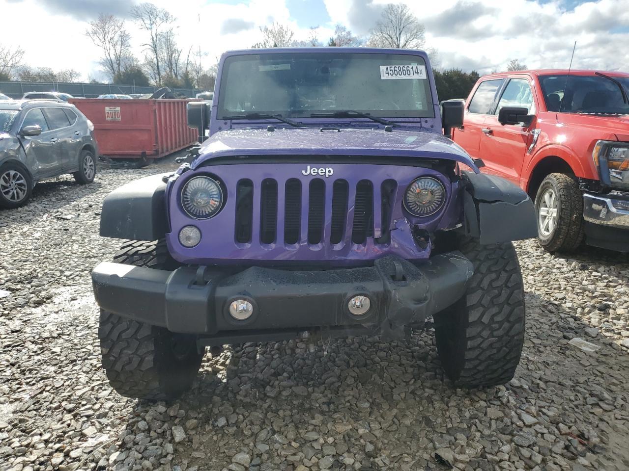 2017 JEEP WRANGLER U - Фото 5