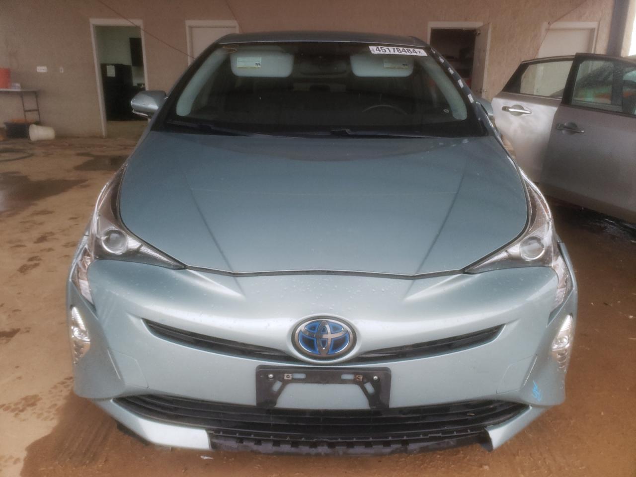 2016 TOYOTA PRIUS - Image 5