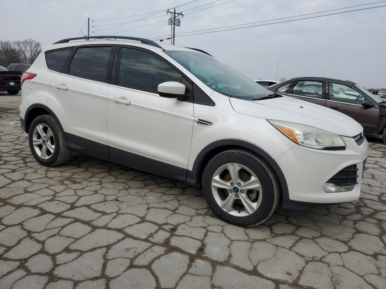 2015 FORD ESCAPE SE - Image 4