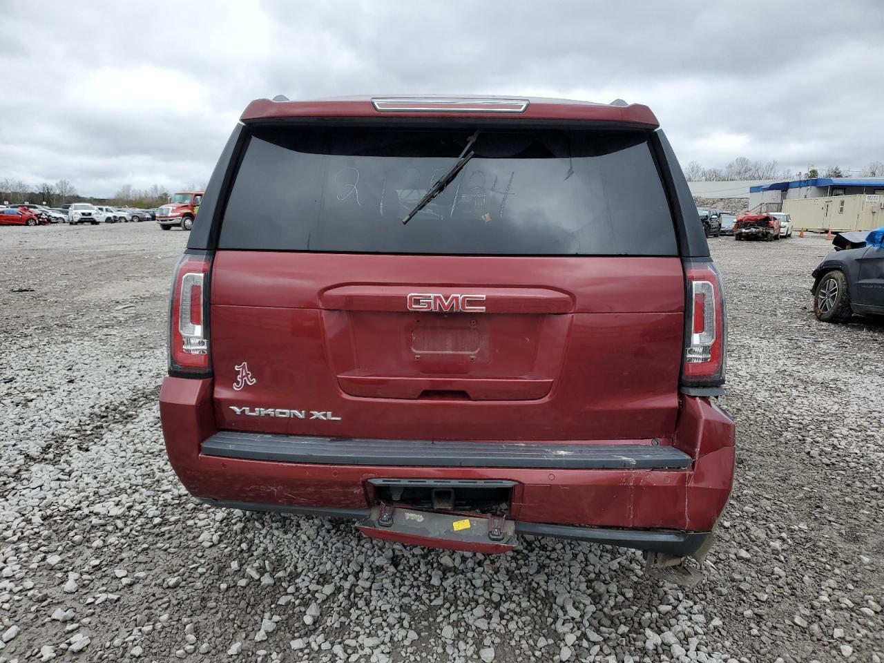 2016 GMC YUKON XL C - Image 6