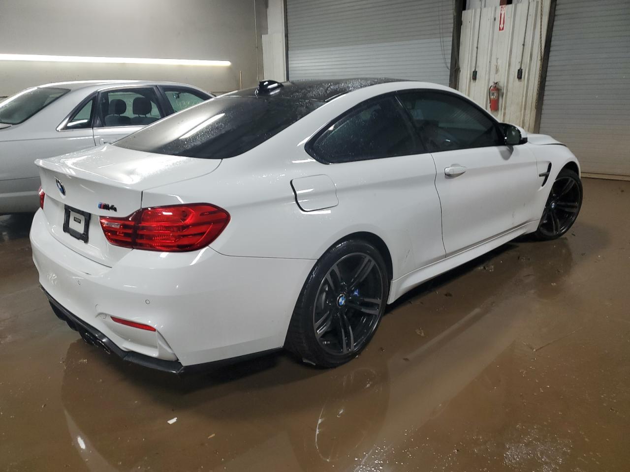 2016 BMW M4 - Фото 3