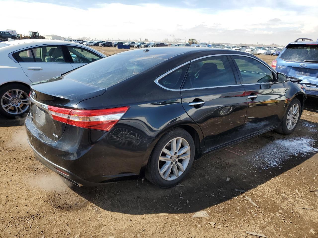 2015 TOYOTA AVALON XLE - Image 3