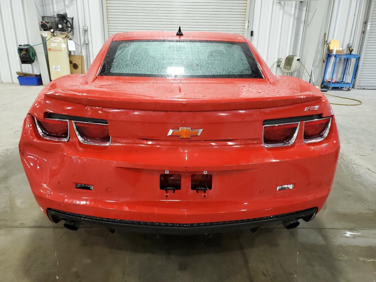 2011 CHEVROLET CAMARO LT - Фото 6