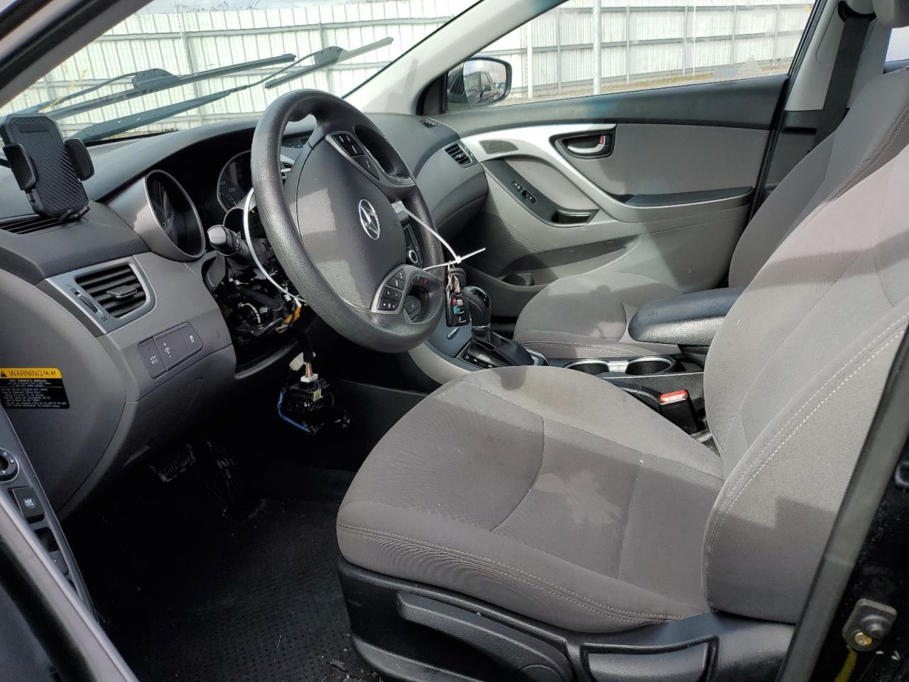 2014 HYUNDAI ELANTRA SE - Image 7