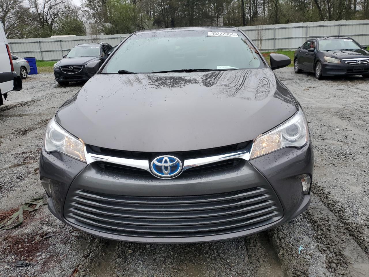2017 TOYOTA CAMRY LE - Image 5