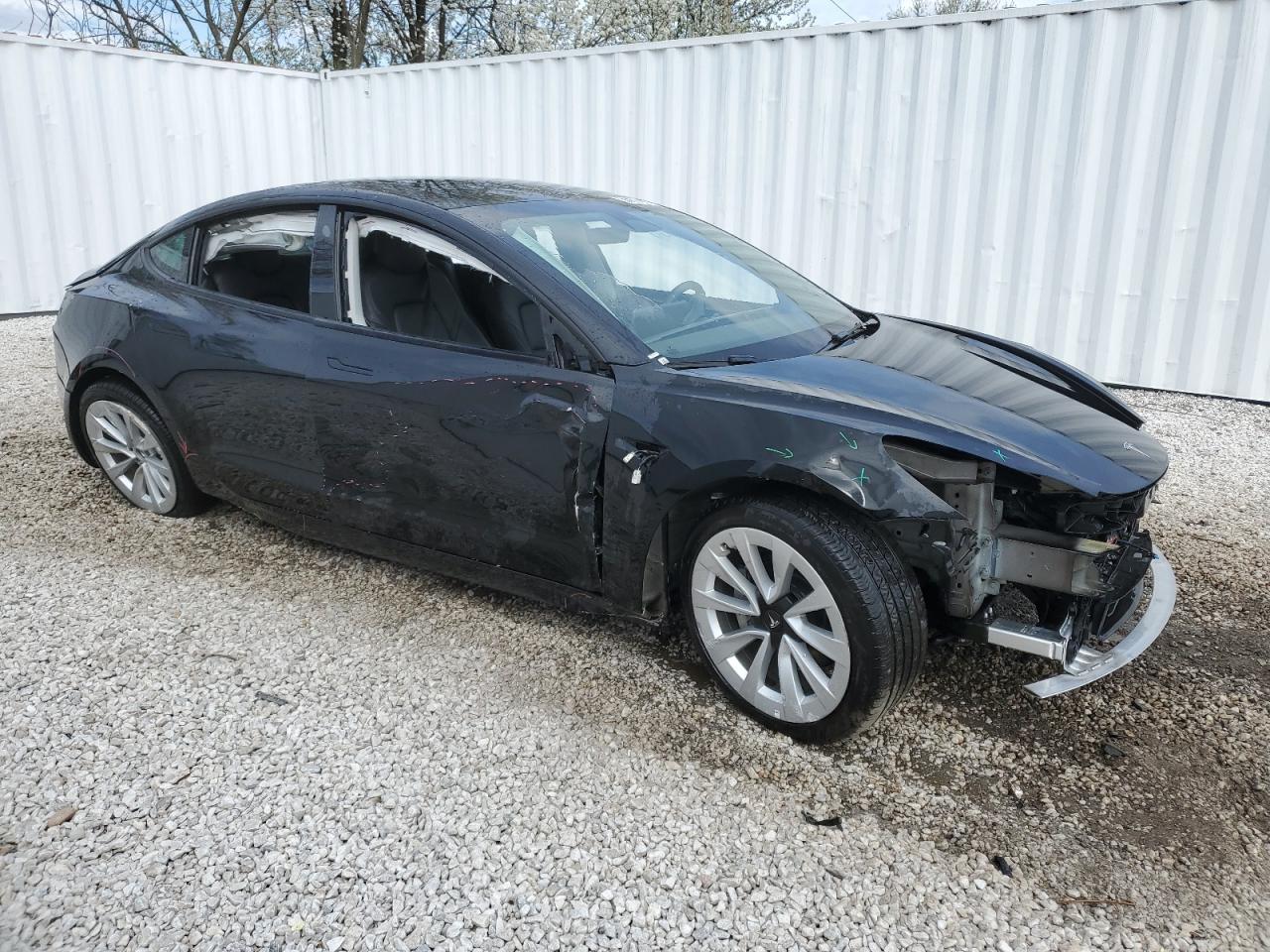 2023 TESLA MODEL 3 - Фото 4
