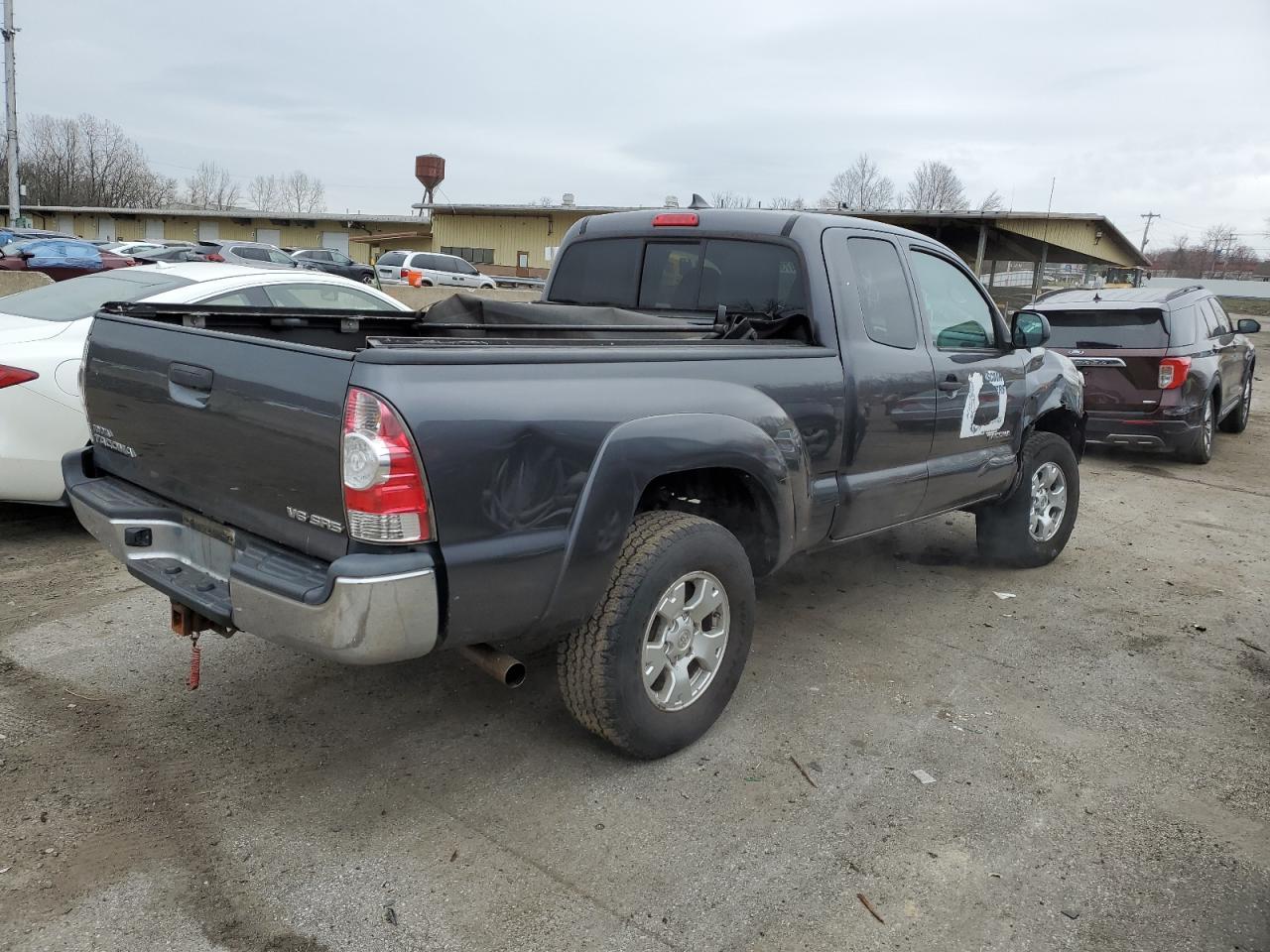 2015 TOYOTA TACOMA ACC - Фото 3