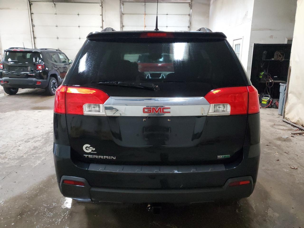 2012 GMC TERRAIN SL - Image 6