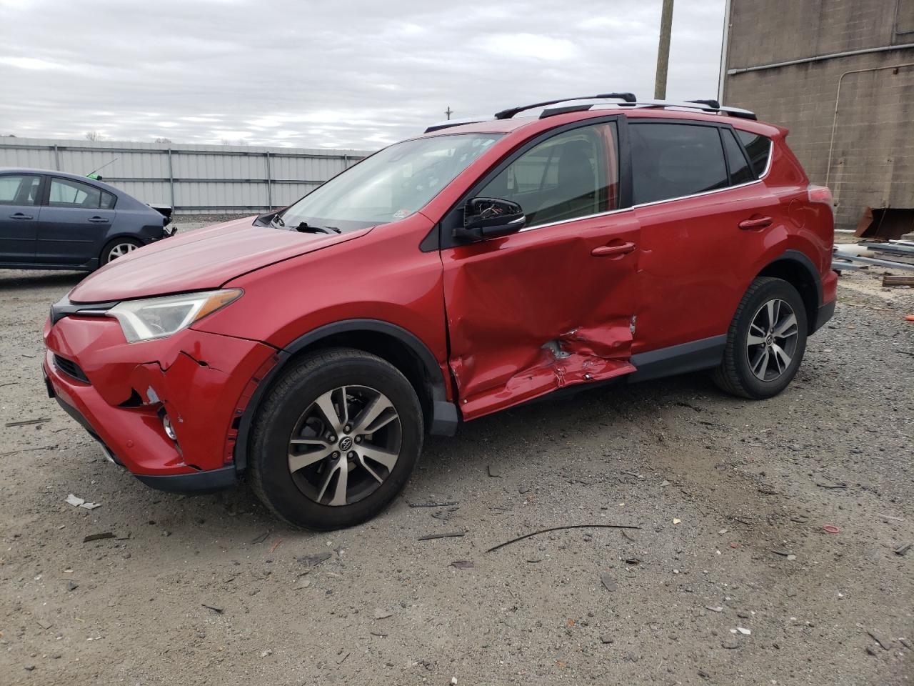 2016 TOYOTA RAV4 XLE