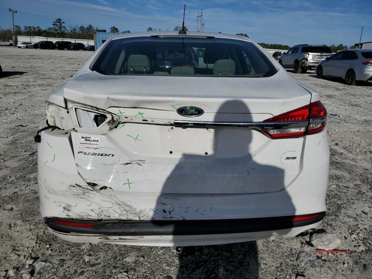2017 FORD FUSION SE - Image 6