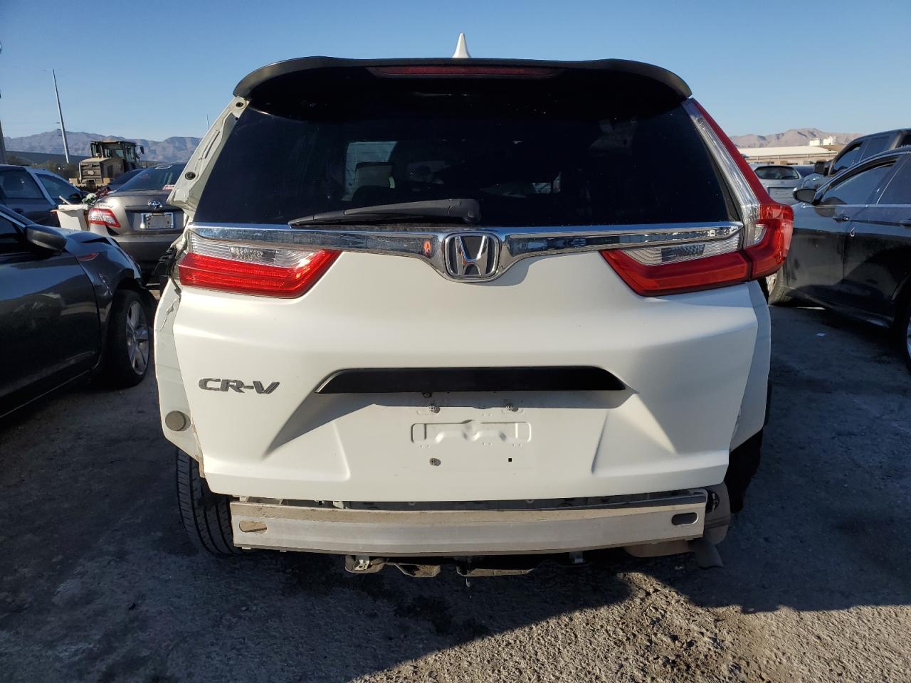 2018 HONDA CR-V LX - Image 6