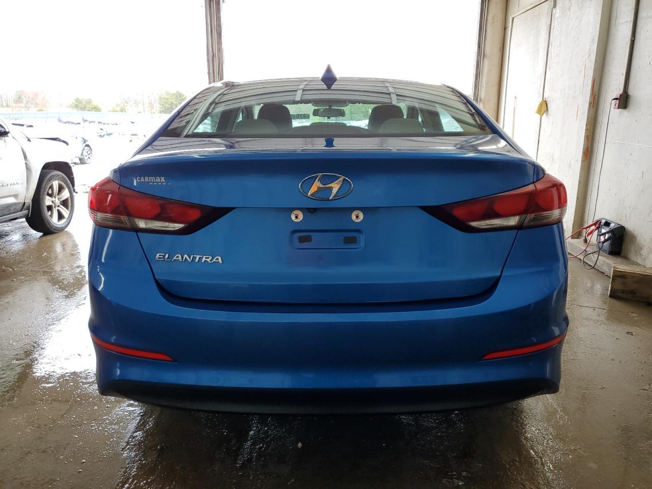 2017 HYUNDAI ELANTRA SE - Image 6