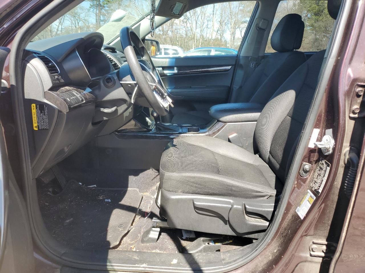 2014 KIA SORENTO LX - Фото 7