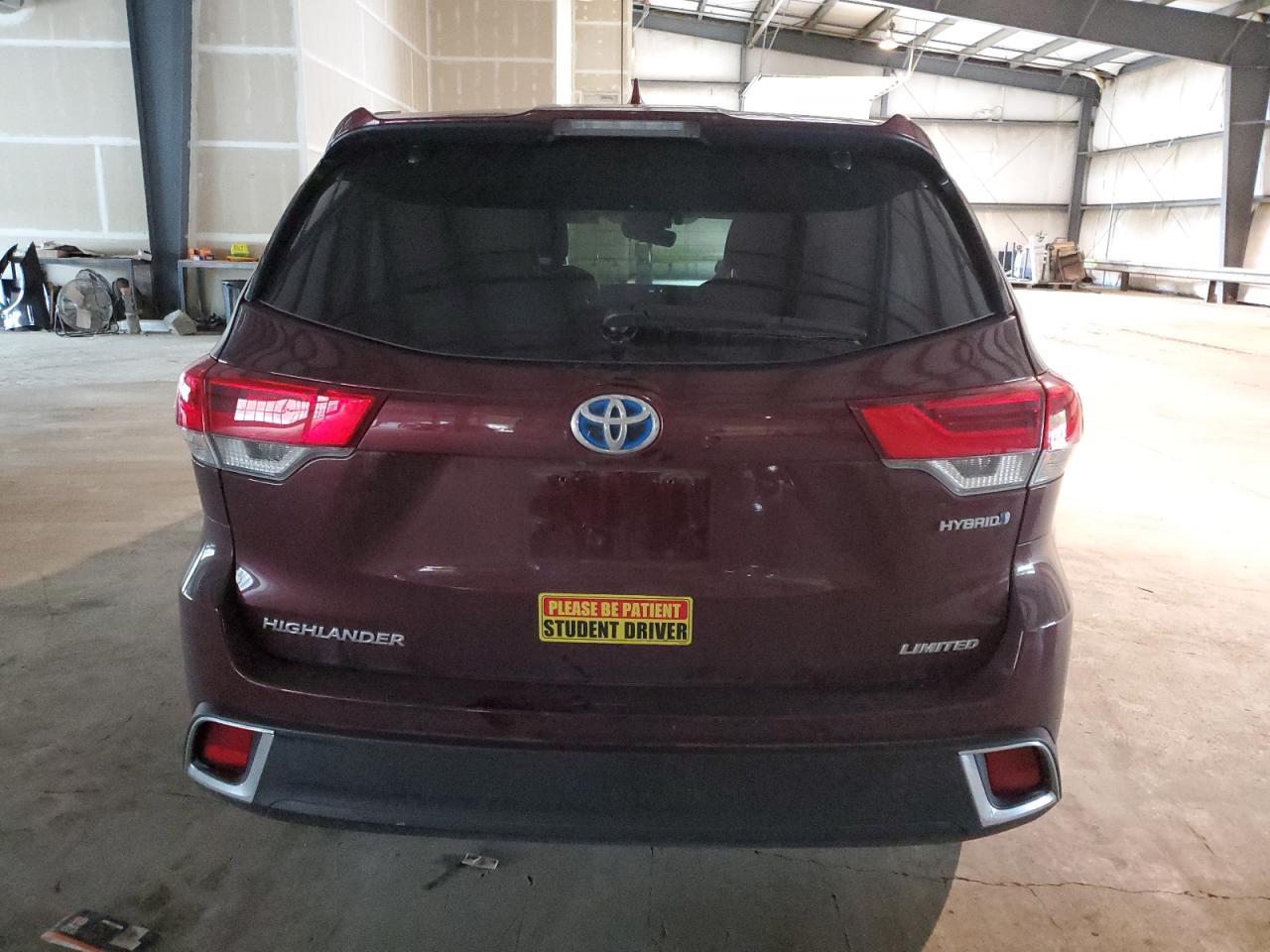 2018 TOYOTA HIGHLANDER - Image 6