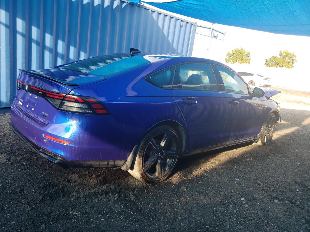 2023 HONDA ACCORD HYB - Image 3