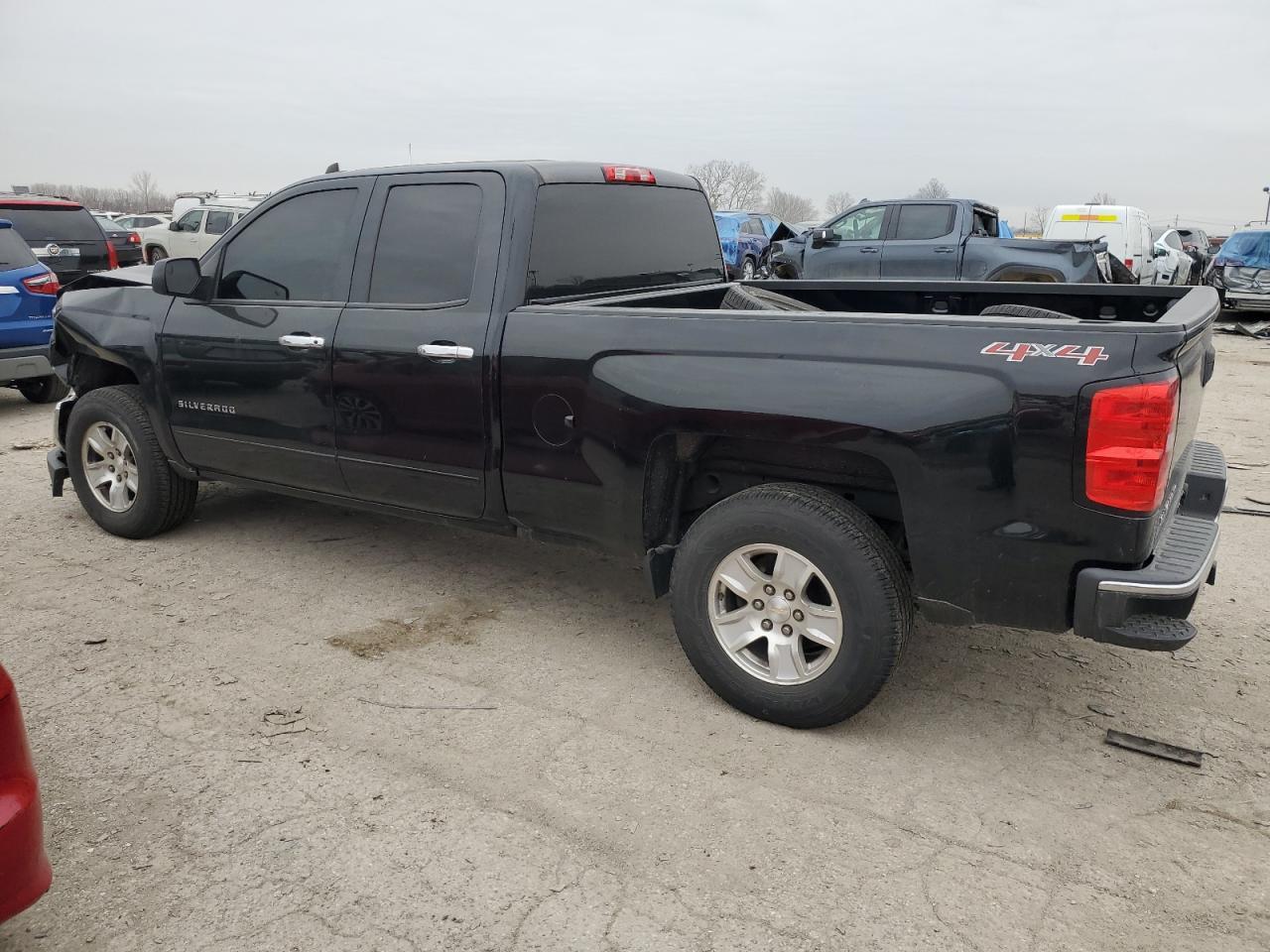2016 CHEVROLET SILVERADO - Image 2