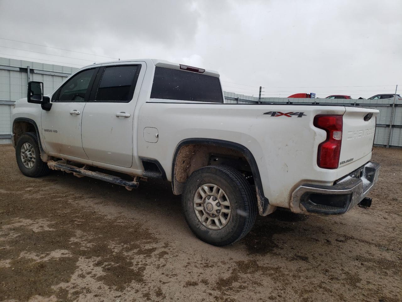 2021 CHEVROLET SILVERADO - Фото 2
