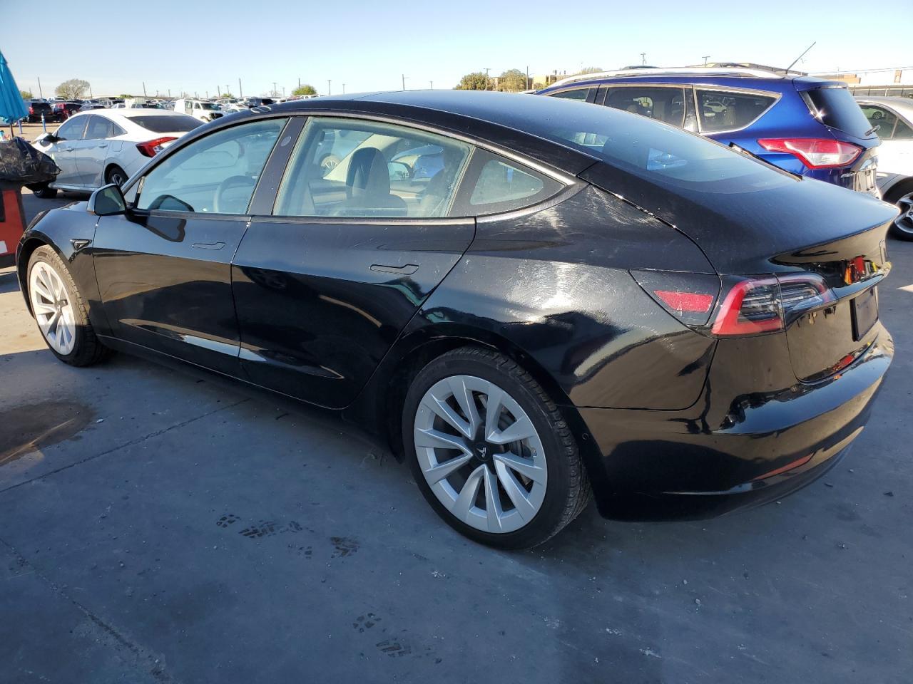 2022 TESLA MODEL 3 - Image 2
