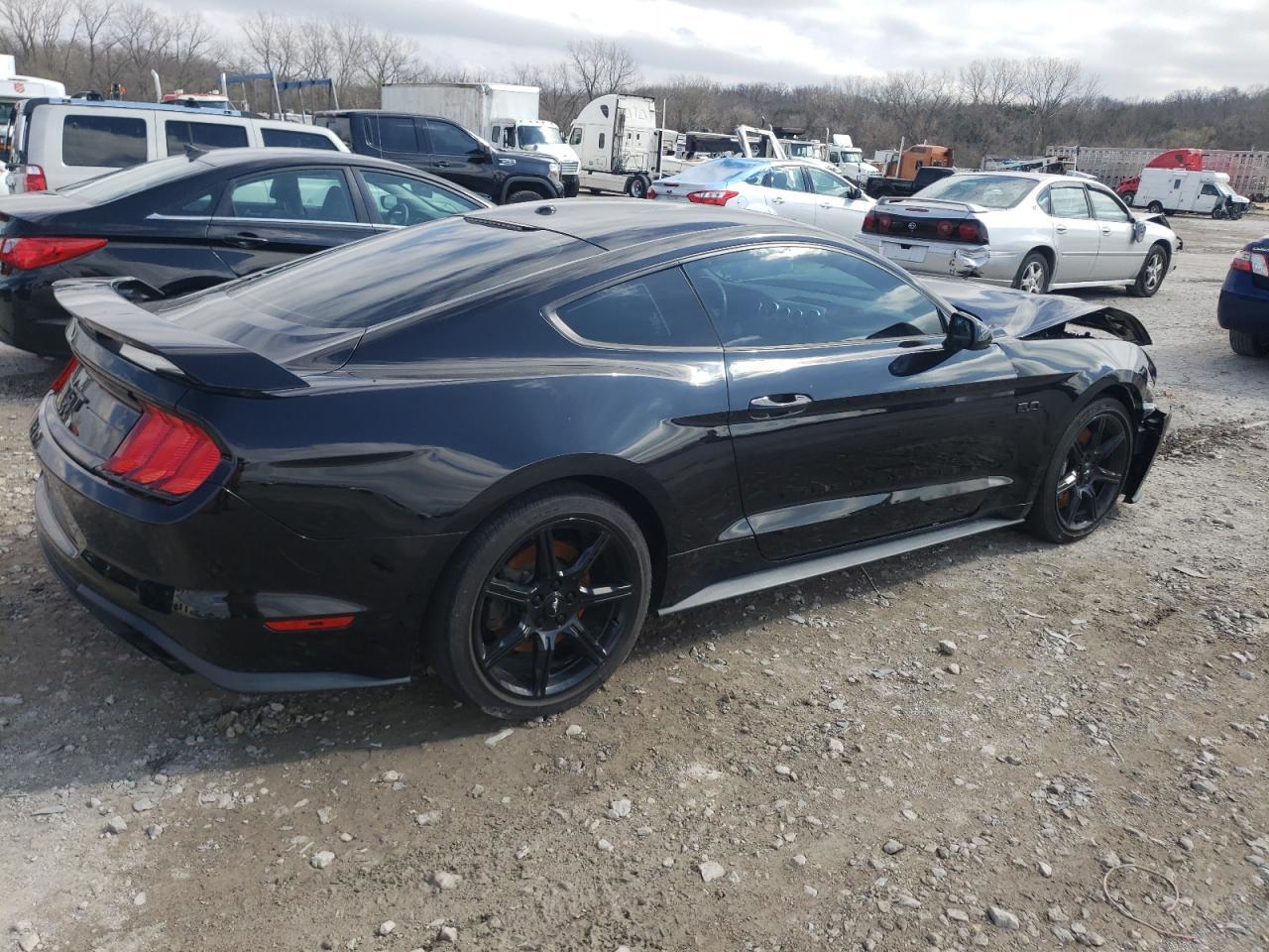 2018 FORD MUSTANG GT - Фото 3