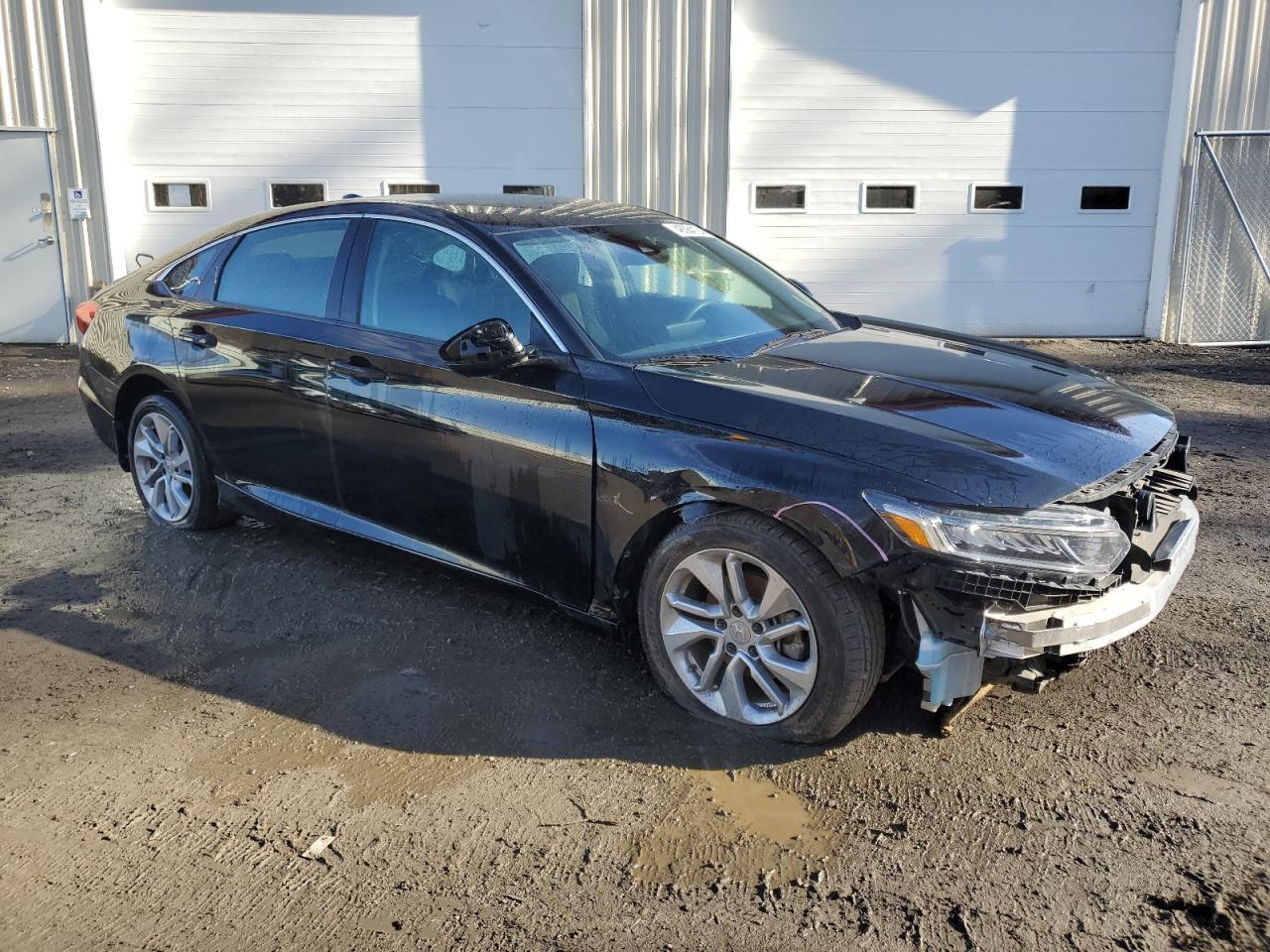 2018 HONDA ACCORD LX - Image 4