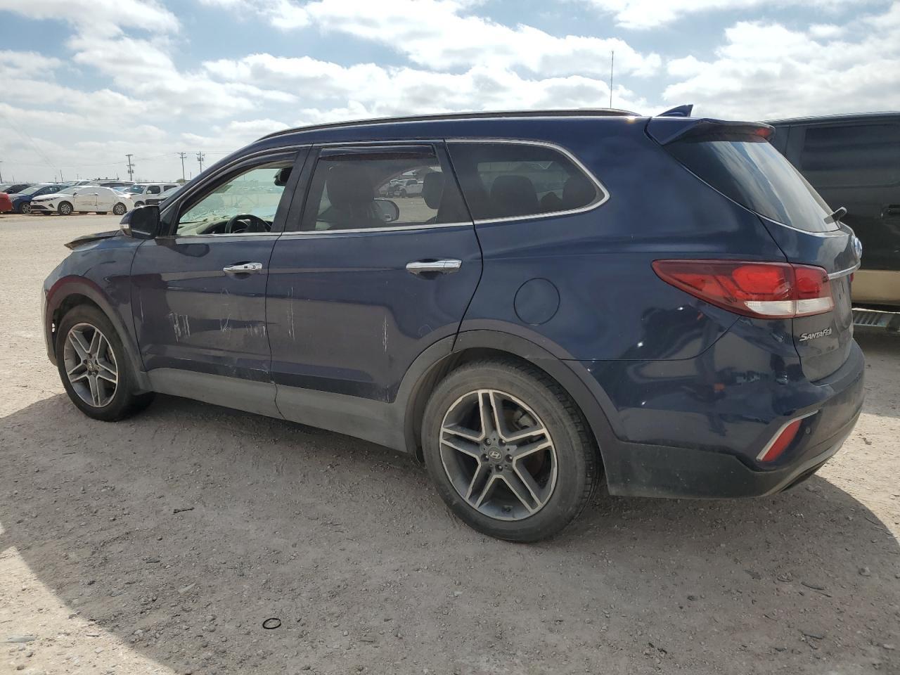 2017 HYUNDAI SANTA FE S - Image 2