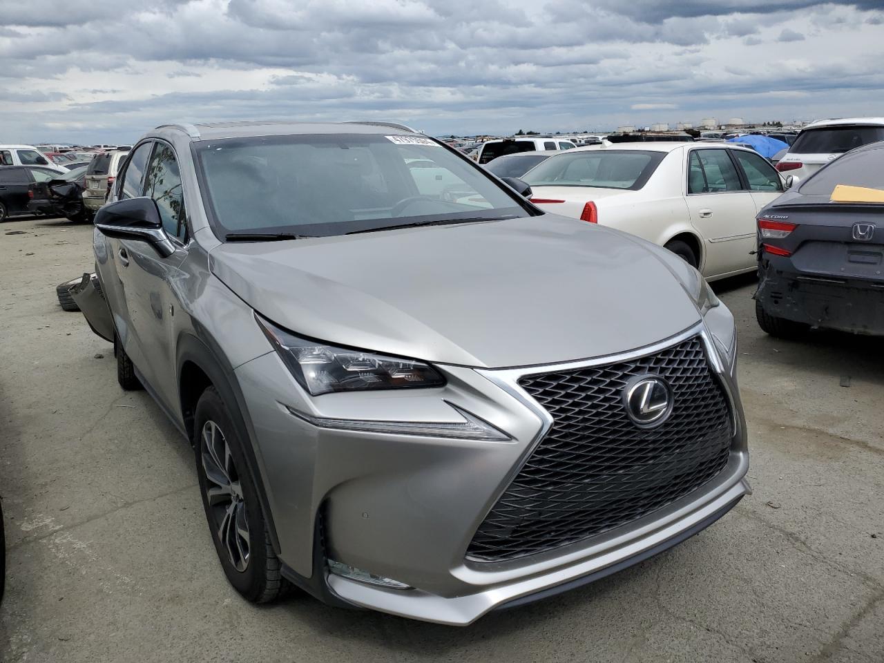 2016 LEXUS NX 200T BA - Фото 4