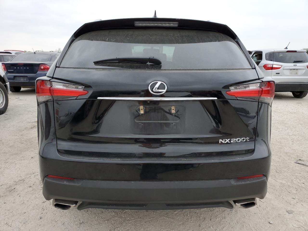 2017 LEXUS NX 200T BA - Фото 6