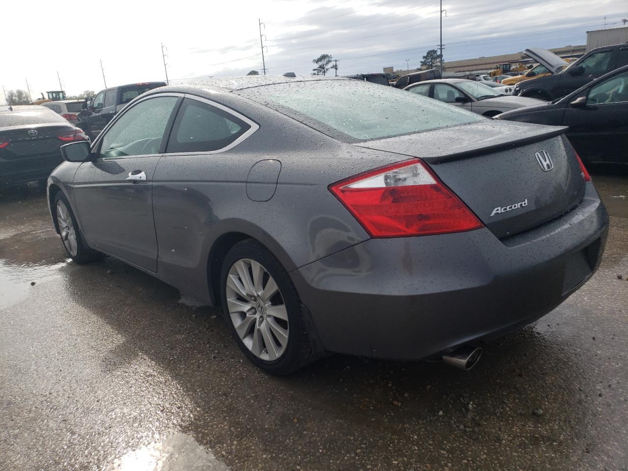 2010 HONDA ACCORD EXL - Image 2