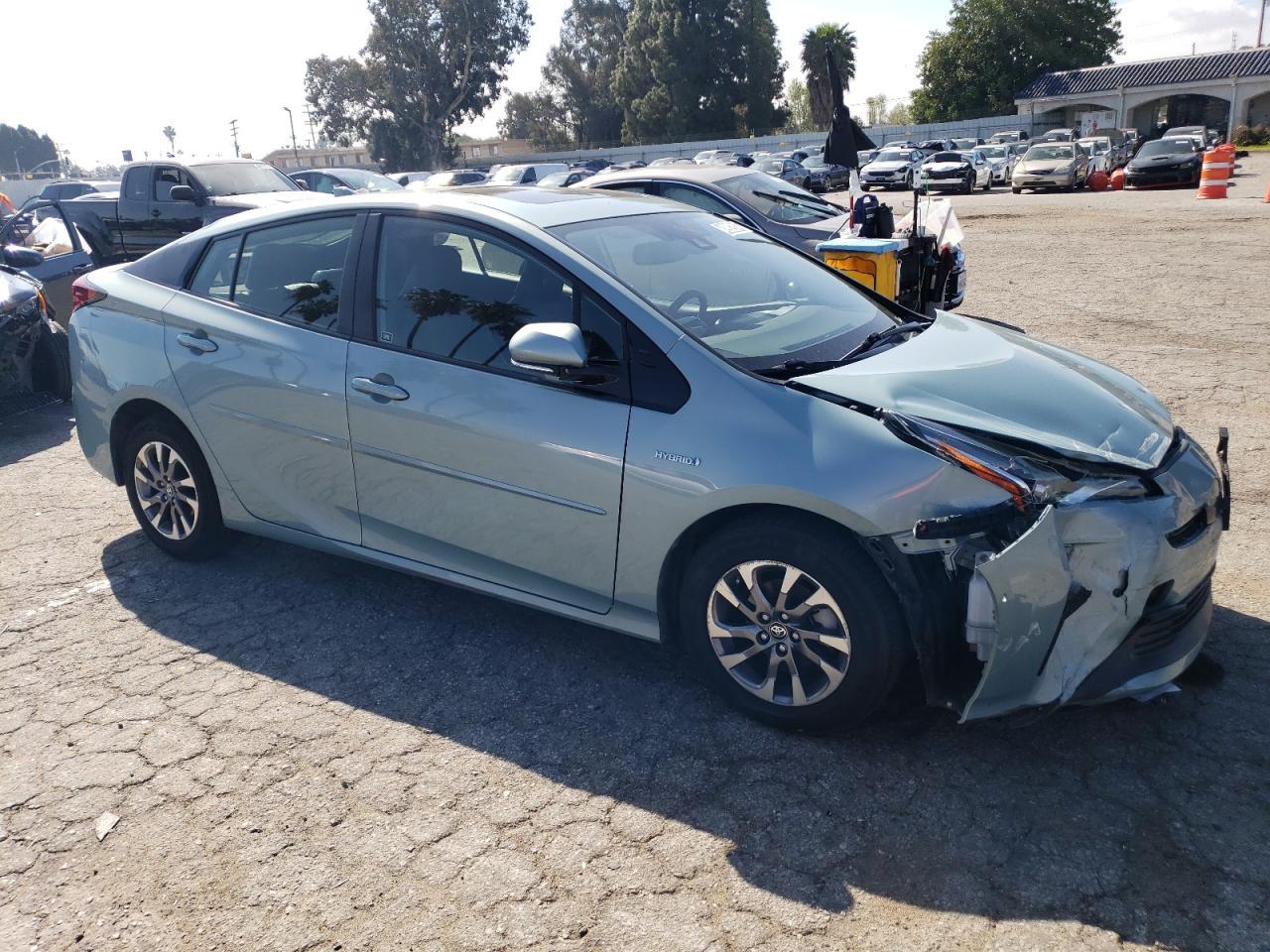 2019 TOYOTA PRIUS - Фото 4
