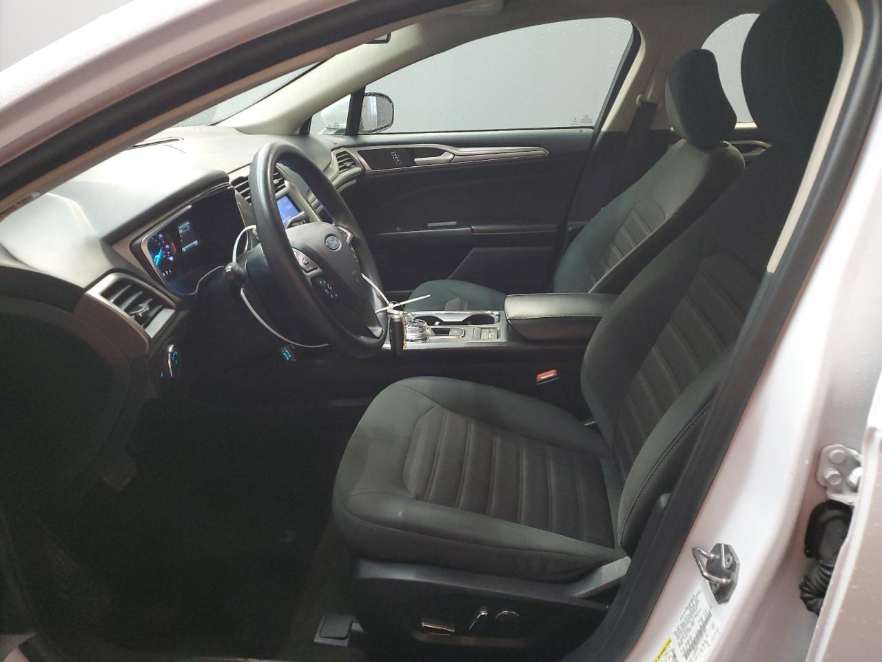 2020 FORD FUSION SE - Фото 7