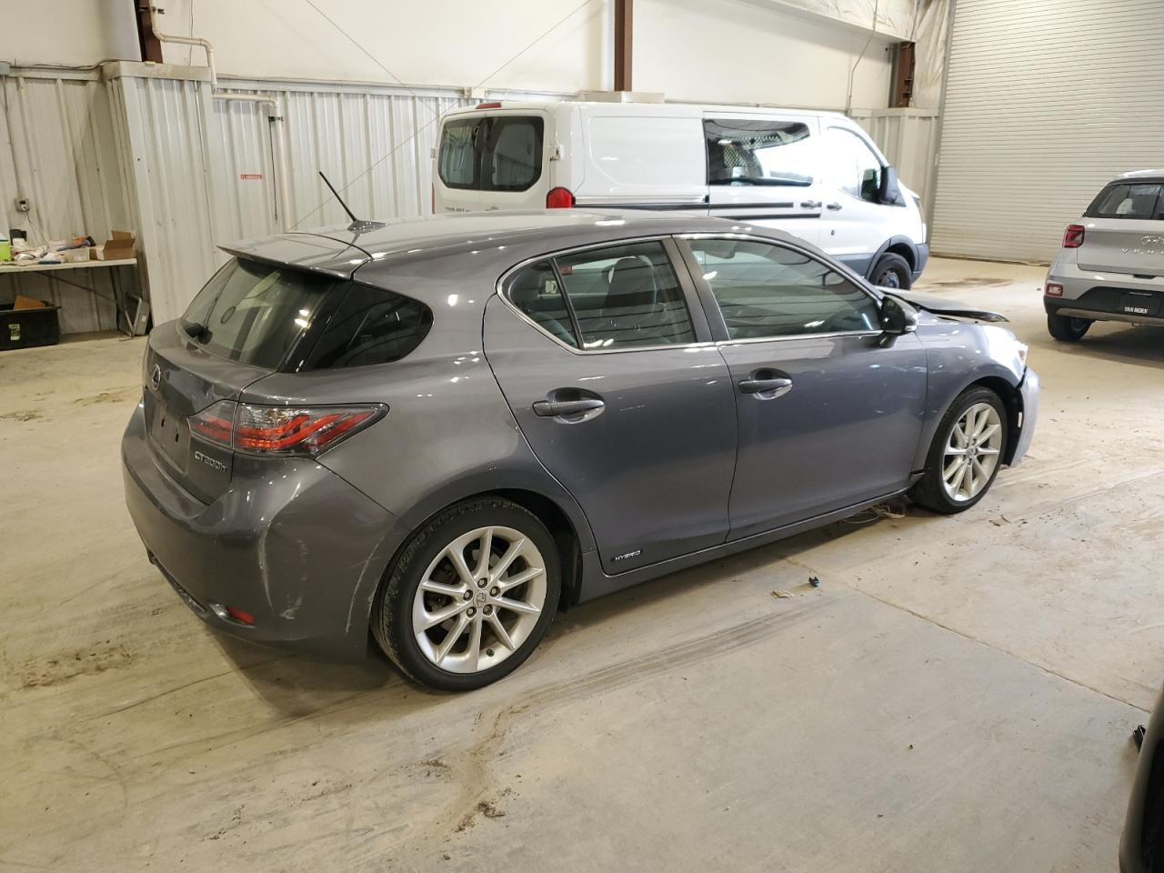 2013 LEXUS CT 200 - Image 3