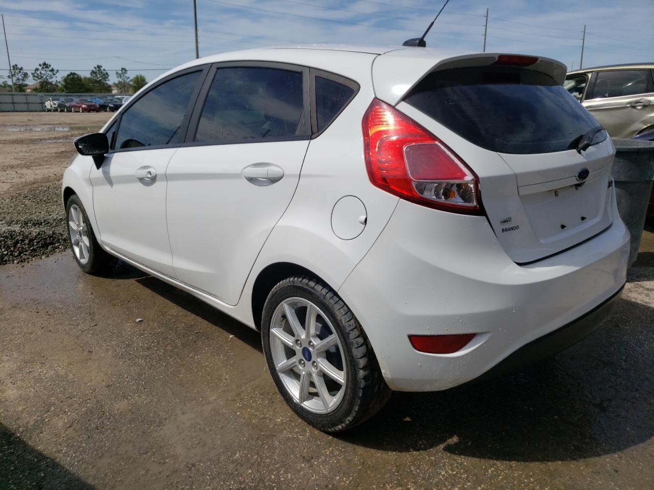 2019 FORD FIESTA SE - Image 2