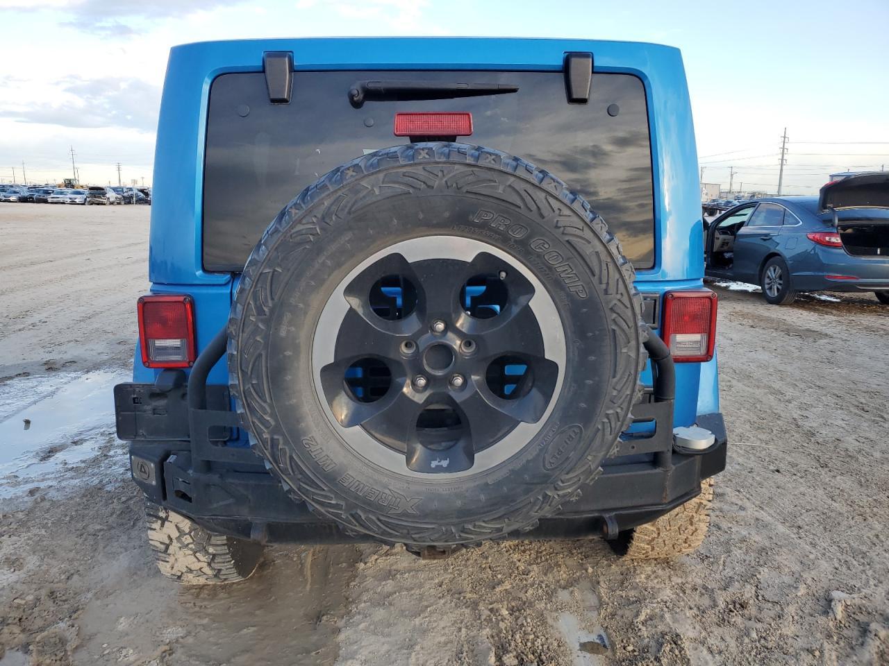 2014 JEEP WRANGLER U - Image 6