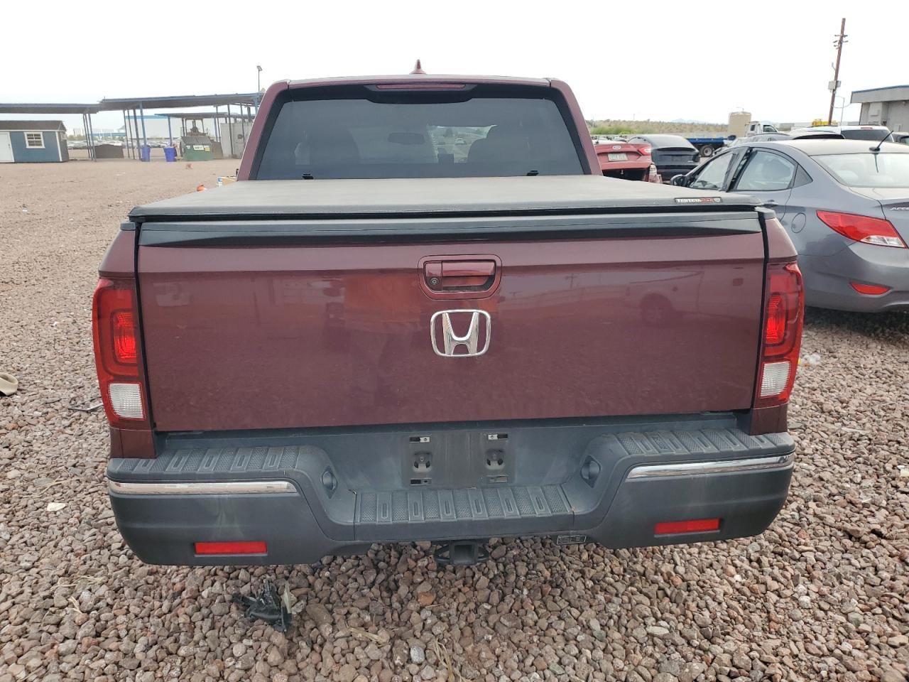 2017 HONDA RIDGELINE - Image 6