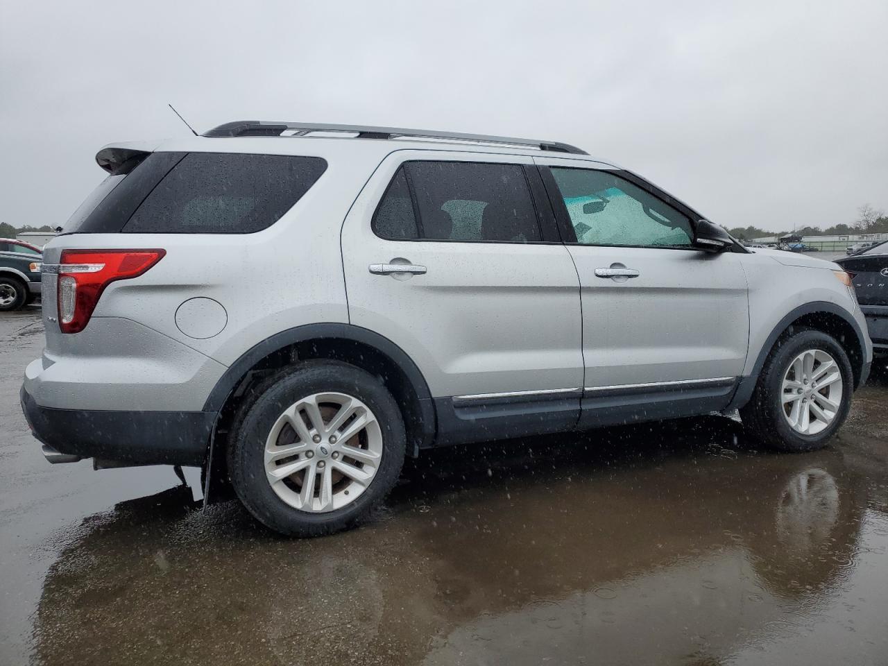 2013 FORD EXPLORER X - Image 3