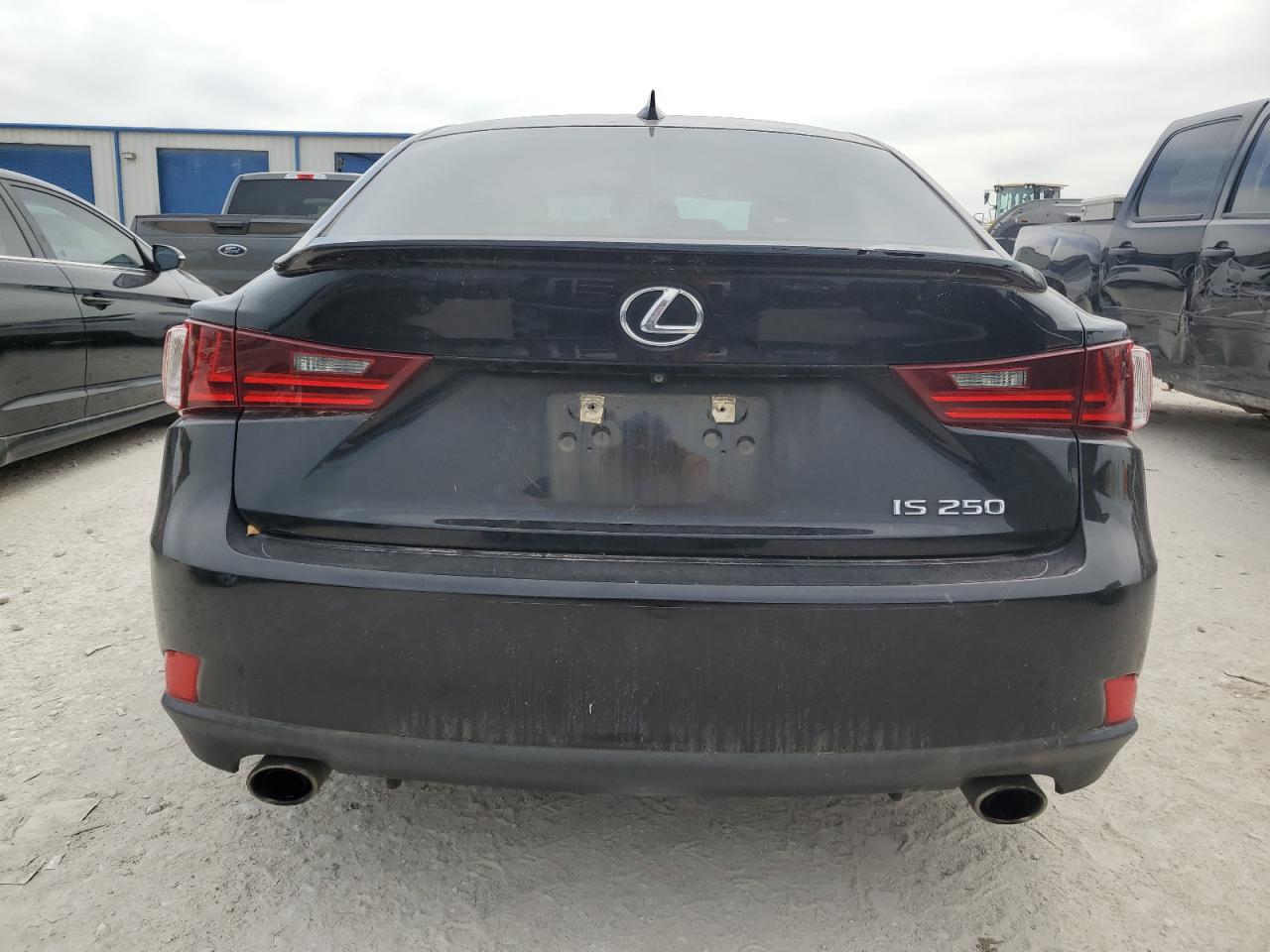 2014 LEXUS IS 250 - Image 6